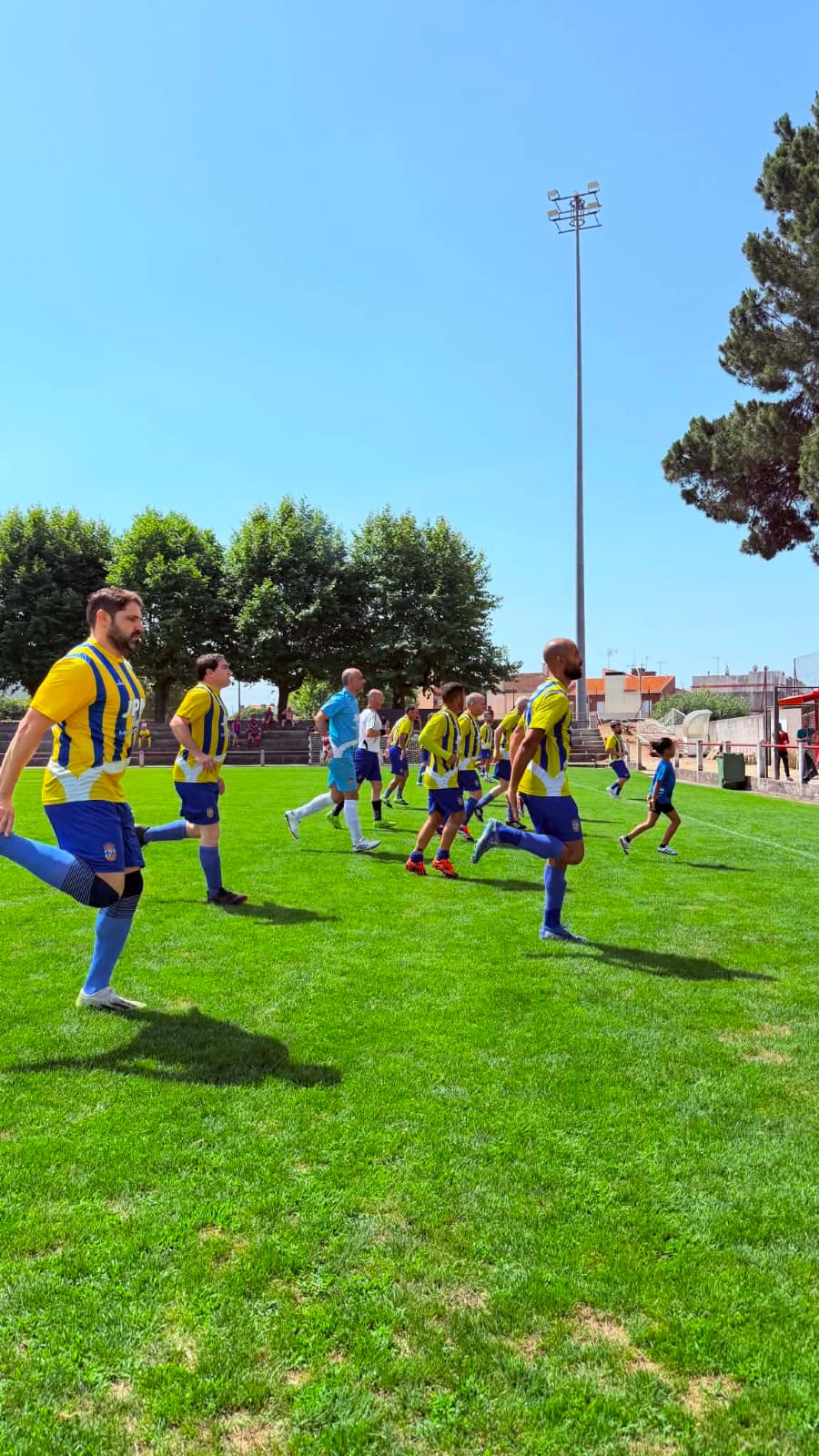 Veteranos da UD Lorvanense durante o aquecimento